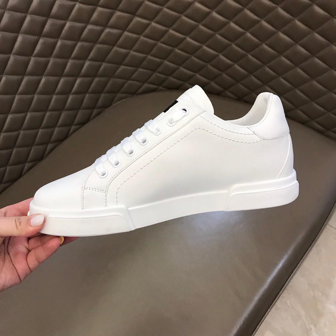 2022 New men's Fashion Casual classic Genuine Leather Lace-up Sneakers sports shoes Casual shoes Running shoes